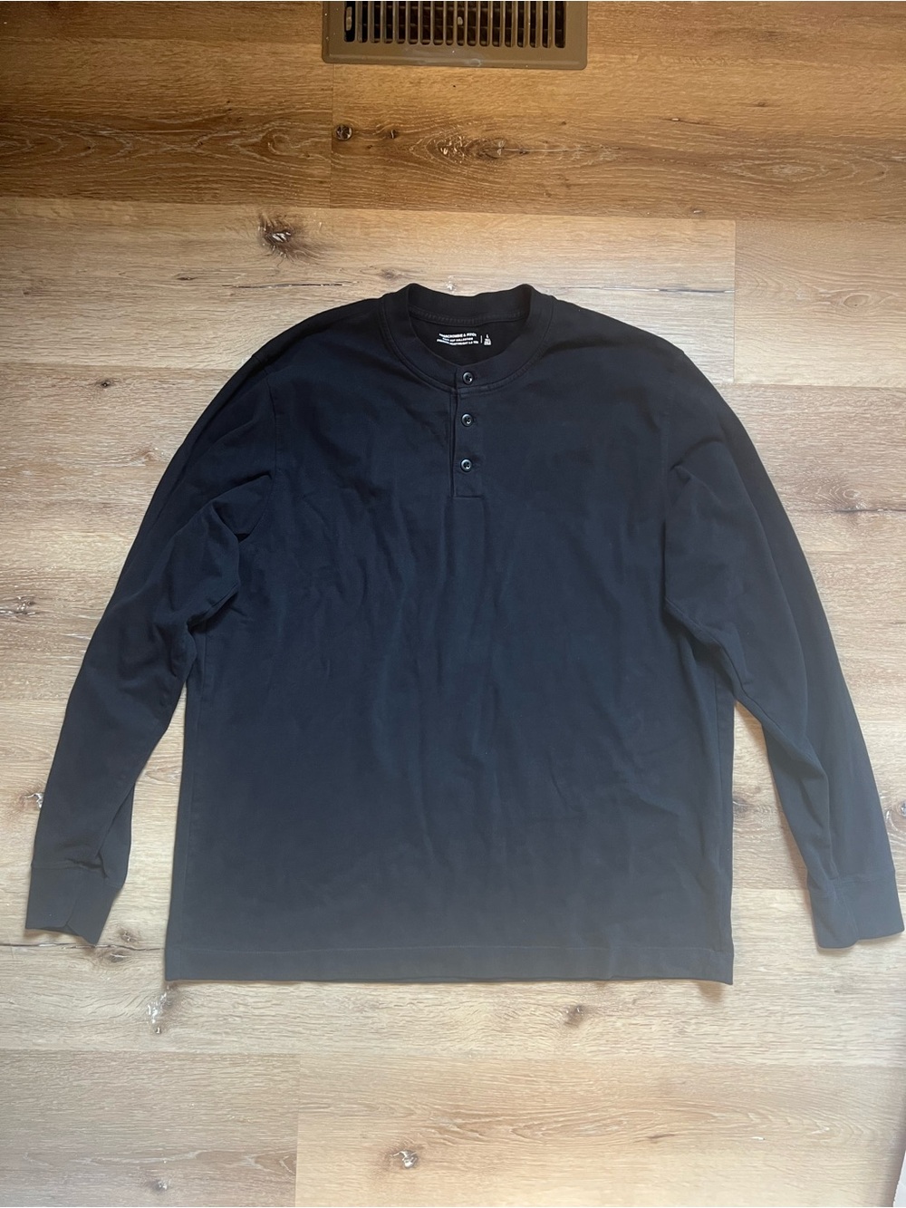 3 Henley Bundle - Picture 8 of 10